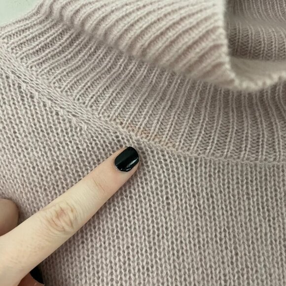 Skull Cashmere Blush Pink Turtleneck Knit Sweater Size Large - Picture 5 of 7